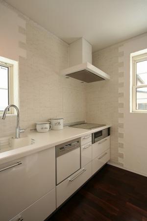 夢の“ホワイトキッチン”！
楽しくお料理出来そうです♥